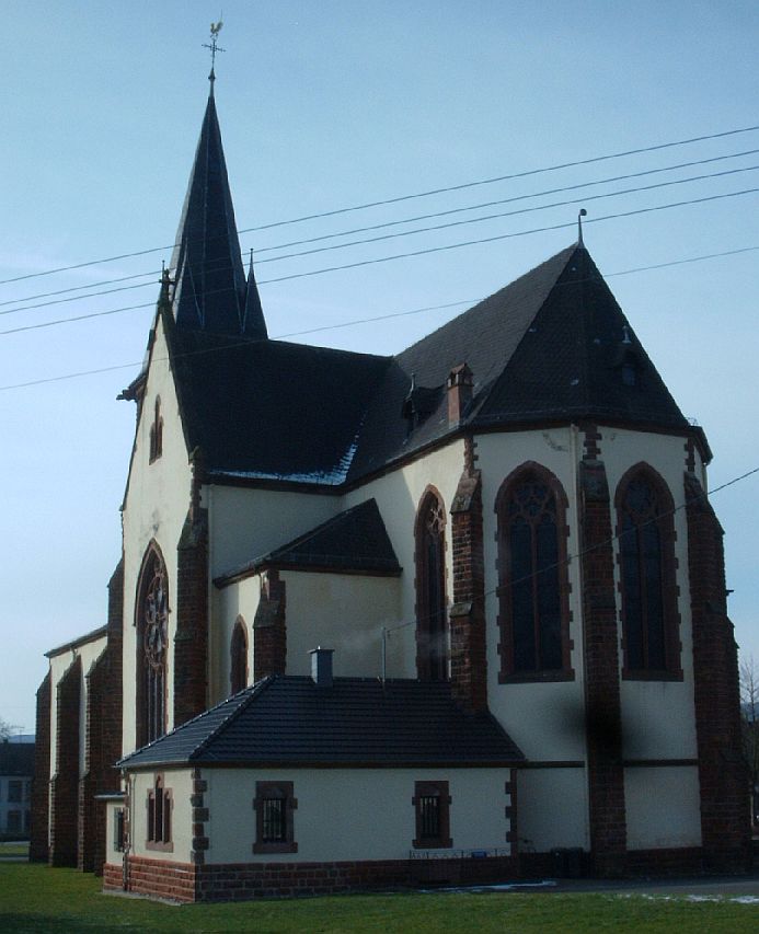 Kirche mit Sakristei 2003