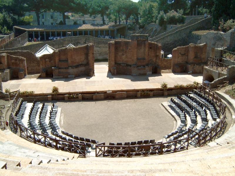 Pompeji_Theater.jpg